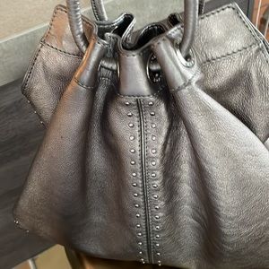 Hobo Michael Kors - Silver/Pewter - Rivet Details- zipper pocket Carry-All